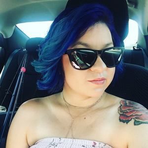 Meet your Posher, Alexandra